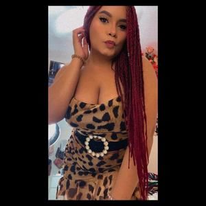 Meet your Posher, María